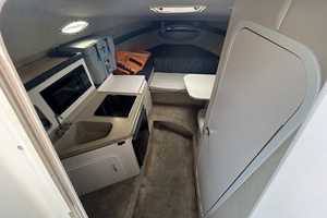 27ft Wellcraft Yacht For Sale