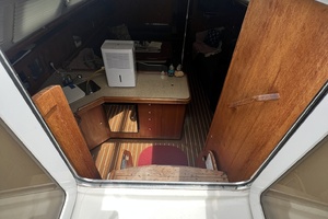 Mt  Olympus 41ft Hunter Yacht For Sale