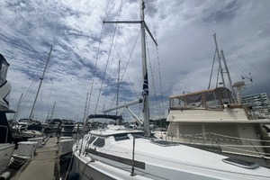 Mt  Olympus 41ft Hunter Yacht For Sale