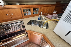 Mt  Olympus 41ft Hunter Yacht For Sale