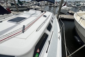 Mt  Olympus 41ft Hunter Yacht For Sale