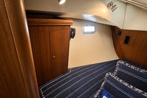 Mt  Olympus 41ft Hunter Yacht For Sale