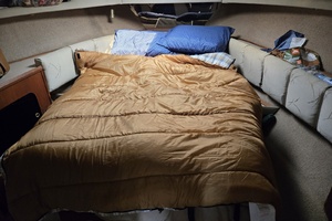 38ft Bayliner Yacht For Sale