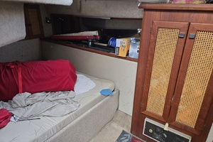 38ft Bayliner Yacht For Sale