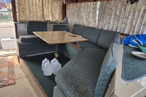 38ft Bayliner Yacht For Sale