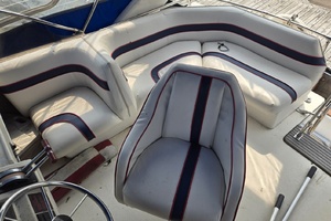 38ft Bayliner Yacht For Sale