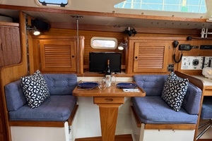Magnolia 36ft Catalina Yacht For Sale