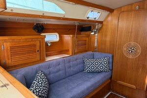Magnolia 36ft Catalina Yacht For Sale