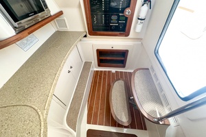 Blue Jeanne 37ft Grady White Yacht For Sale