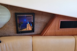 Midnight Blue 35ft Silverton Yacht For Sale