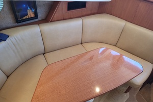 Midnight Blue 35ft Silverton Yacht For Sale