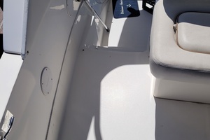 Midnight Blue 35ft Silverton Yacht For Sale