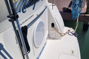 Midnight Blue 35ft Silverton Yacht For Sale