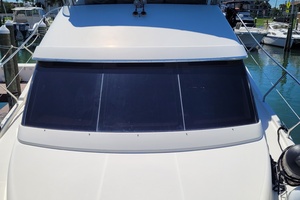 Midnight Blue 35ft Silverton Yacht For Sale