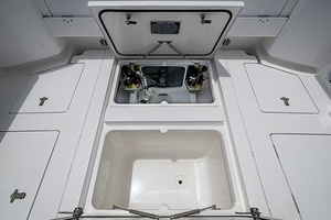 Triple T s 37ft Intrepid Yacht For Sale
