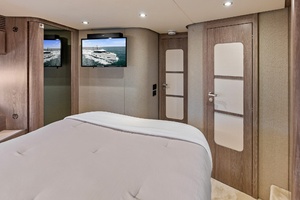 BACKSTAGE 66ft Azimut Yacht For Sale