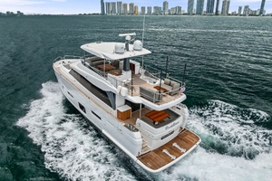 BACKSTAGE 66ft Azimut Yacht For Sale