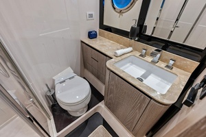 BACKSTAGE 66ft Azimut Yacht For Sale