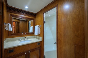 ON OUR WAY 80ft Outer Reef Yachts Yacht For Sale