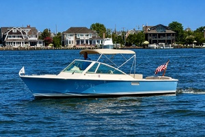 Calm 25ft Hunt Yachts Yacht For Sale