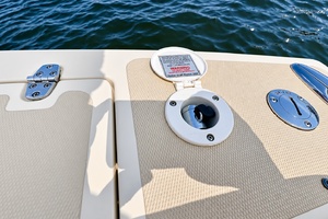 Calm 25ft Hunt Yachts Yacht For Sale