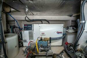 Genset