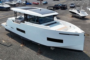 Photo 7387153 for 2027 De Antonio Yachts 50 Coupe  