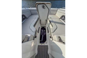 27ft Sea Ray Yacht For Sale