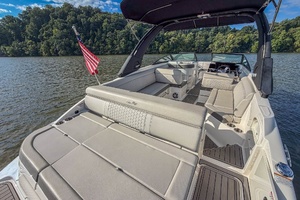 27ft Sea Ray Yacht For Sale