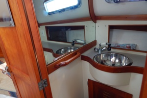 28ft Legacy Yachts Yacht For Sale