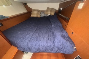 45ft Beneteau Yacht For Sale