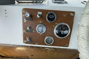 TBI SURVIVOR 34ft Californian Yacht For Sale
