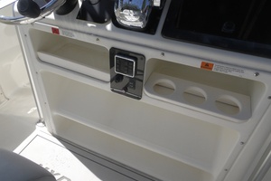 25ft Hydra Sports Yacht For Sale