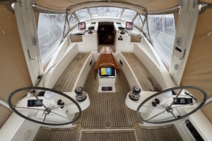 47ft Wauquiez Yacht For Sale