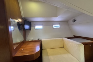 47ft Wauquiez Yacht For Sale