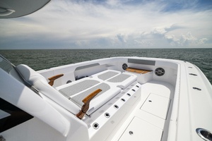 43ft Front Runner Yacht For Sale