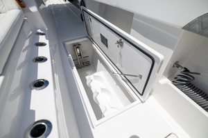 43ft Front Runner Yacht For Sale