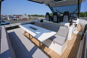 Photo 7400137 for 2027 De Antonio Yachts D32  