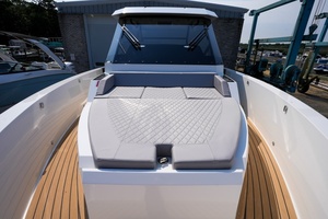 Photo 7400215 for 2027 De Antonio Yachts D32  
