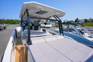 Photo 7400243 for 2027 De Antonio Yachts D32  