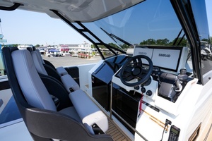 Photo 7400261 for 2027 De Antonio Yachts D32  