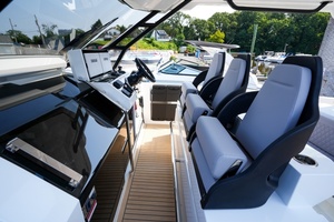 Photo 7400259 for 2027 De Antonio Yachts D32  