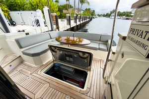 55FT (16.76M) SEA RAY