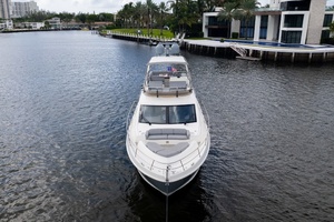 55FT (16.76M) SEA RAY yacht for sale