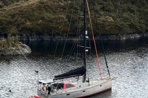 GIVE r 50ft Custom Yacht For Sale