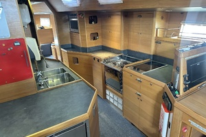 GIVE r 50ft Custom Yacht For Sale