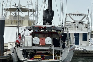 GIVE r 50ft Custom Yacht For Sale