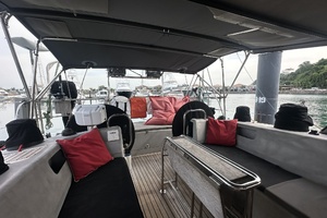 GIVE r 50ft Custom Yacht For Sale