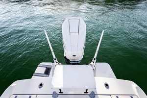 Photo 7405155 for 2027 Blackfin 262 HB  