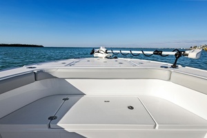 Photo 7405164 for 2027 Blackfin 262 HB  
